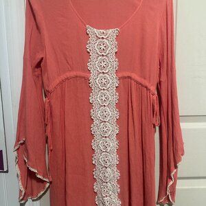 Flying Tomatoes Bohemian-style Coral Shirt dress, lace panel, bell sleeves SZ L